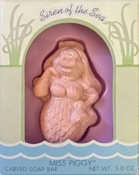Hallmark 1981 soap siren of the sea miss piggy.jpg (362 KB) Muppet soap (Hallmark)