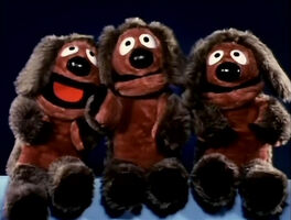 Ideal Rowlf (center)