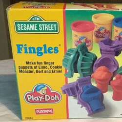 Dinosaurs Play-Doh Playset, Muppet Wiki