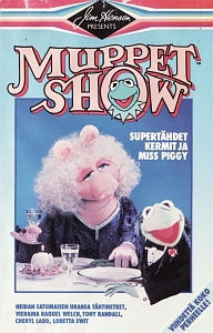 Supertähdet Kermit ja Miss Piggy. Finland