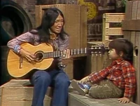 1366e.jpg (118 KB) "Family Days" (First: Episode 1366)