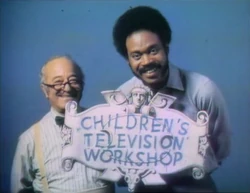 HooperGordonS02sign01