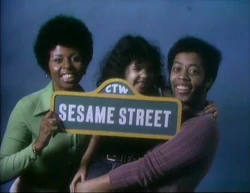 ClosingSign-SusanDavidKidSS-0694