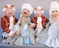 MTDeleted-AndyRandySpamelaPiggy-Royalty