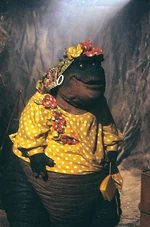 D220-Earl2.jpg (71 KB)