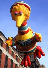 Big-Bird-ABC-1996.jpg (563 KB) Big Bird balloon in 1996