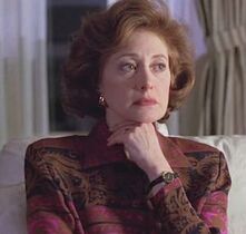 Law & OrderMrs. Bartlett "Privileged" (1995)