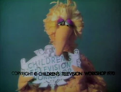 ClosingSign-BB0145CTW