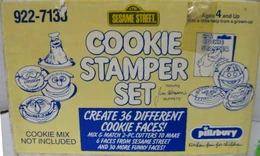 Cookie stamper box.jpg (85 KB)