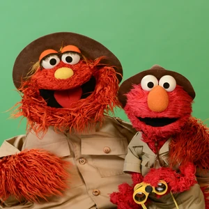 Elmo-and-Murray-as-Park-Rangers