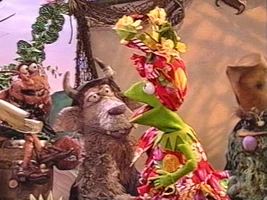 Kermit.carmenmiranda.jpg (119 KB) Kermit the Frog in Muppet Treasure Island Sing Alongs