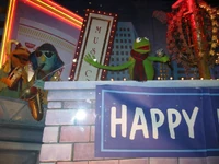 Macys new year4.jpg (145 KB)