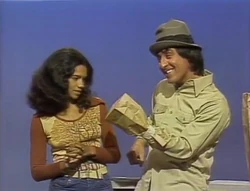 MariaLuis-PaperBagGame