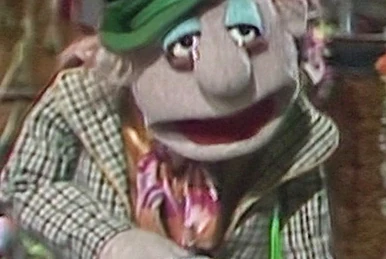 Muppets Miss Piggy Crying