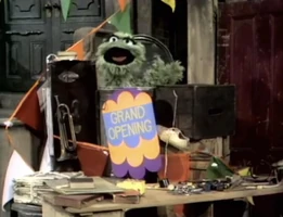 0154GrandOpeningSign.jpg (106 KB) Episode 0154