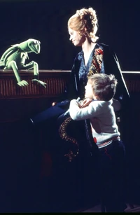 Juliet Prowse with her then three-year-old son Seth McCook.
