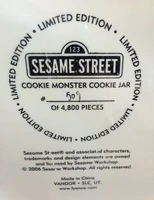 SSVandorCookieHandJarBottom.jpg (223 KB) 2006, limited edition markings on cookie-in-hand variation