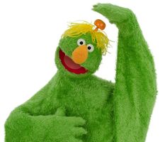 A green Dinger, introduced in Episode 3824 (originally made with a blue nose)