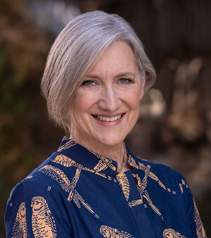 Headshot.lisahenson