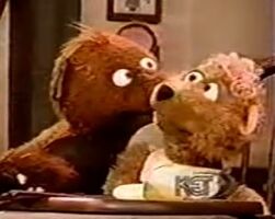 Baby Bear & Curly BearSesame Street Episode 4059