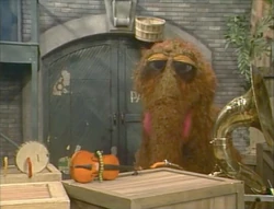 "Slimey and Snuffy's Big Small Song"