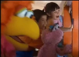 Dulce María (top right in pink t-shirt) as a child, as seen in the opening credits with Abelardo and Lola