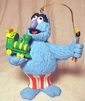 GrolierHerryTrain.jpg (44 KB) Grolier Christmas ornament 1993