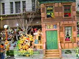 Macys-1980.jpg (346 KB) Sesame Street float, 1980
