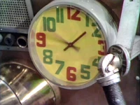 0515 Sam the Robot clock.jpg (116 KB) clock