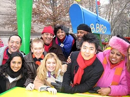 Bob McGrath photo of Macys 2008.jpg (44 KB) Human cast with Lang Lang, 2008