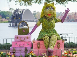 Miss Piggy in the 2021 display