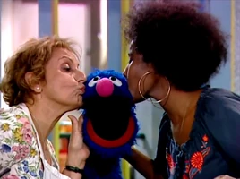 Shoshana, Lemlem, & GroverGrover Learns Hebrew