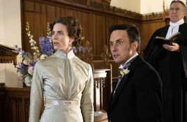 1524 Close Encounters