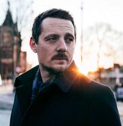 Sturgill Simpson photo 2016 (cropped).jpg