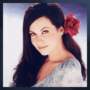 Grey DeLisle-min