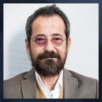Feridun Düzağaç-min