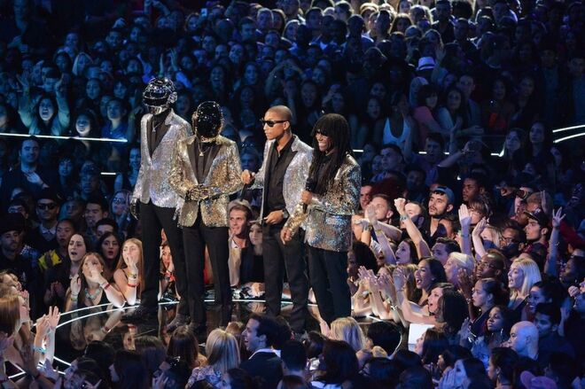 Grammy-awards-2014-daft-punk.jpg