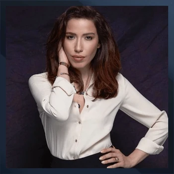 Burcu Güneş-min