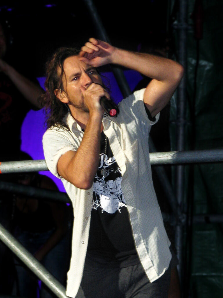 Eddie Vedder Quote: “You don't love me. If you really knew me, you