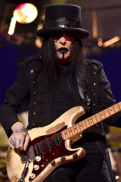 Mick Mars - Wikipedia