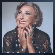Müzeyyen Senar-min