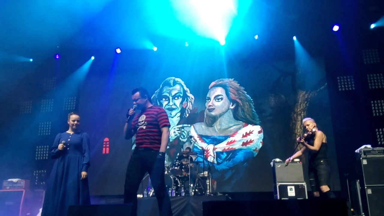 капуро король и шут. киш женщина. киш женщина. группа король и шут 2010. говнарь фанат киш.