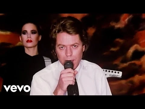 Robert_Palmer_-_Addicted_To_Love_(Official_Music_Video)