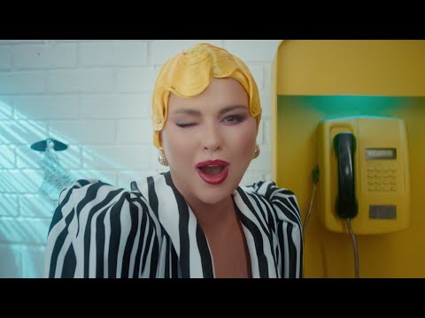Анна_Семенович_-_В_космос_(Official_Video)