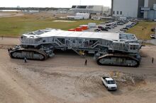 1024px-Crawler-Transporter