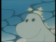 Muumipeikon kasvot veden alla..png (618 KiB)