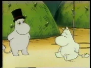 Muumipeikko ja Muumipappa saarella..png (205 KiB)