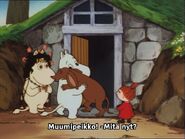 Nipsu ryntäsi Muumipeikkoa halaamaan..jpg (112 KiB)