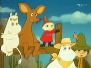 Ystävykset katsovat juoksevia lehmiä..png (249 KiB)