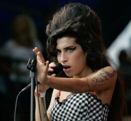 Amywinehooosen